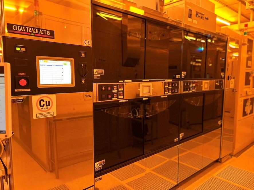 TEL - ACT8 - Coater / Developer