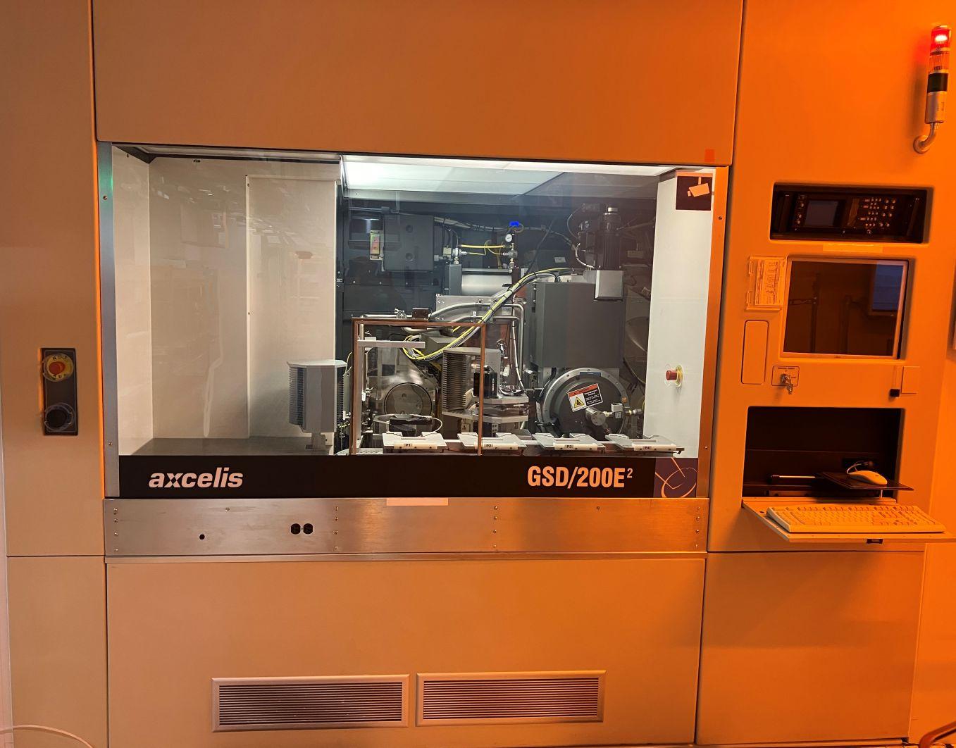 https://surplus.infineon.com/clientresources/84219/84223/28/76128/267500-a-front_cleanroom.JPG