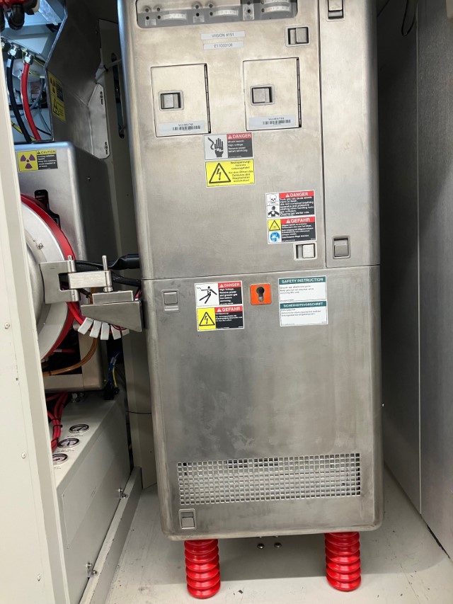 https://surplus.infineon.com/clientresources/84219/84223/28/76128/269196-14-15-(2).jpg