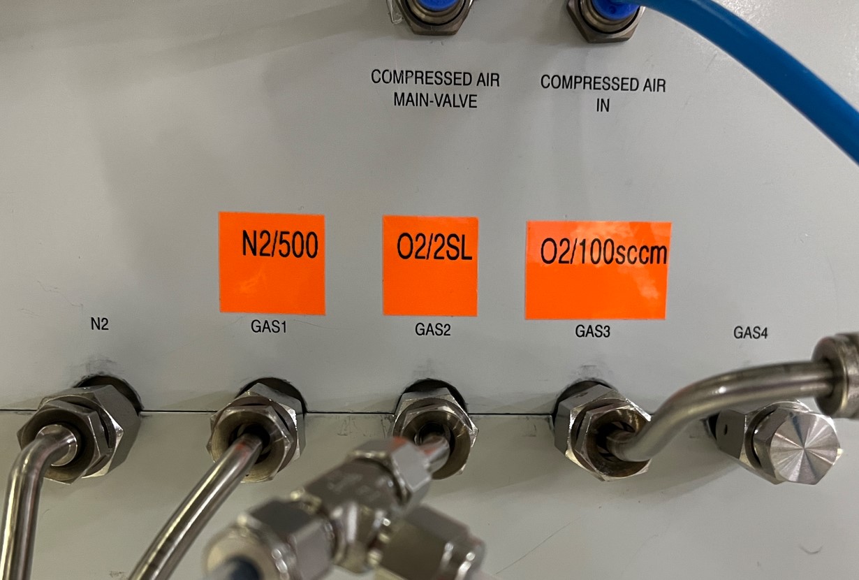 https://surplus.infineon.com/clientresources/84219/84223/36/77436/267621-3-TEPLA3B_gas_supply.JPG