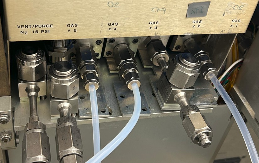 https://surplus.infineon.com/clientresources/84219/84223/36/77436/269684-3-T901_1B_gas_supply.jpeg