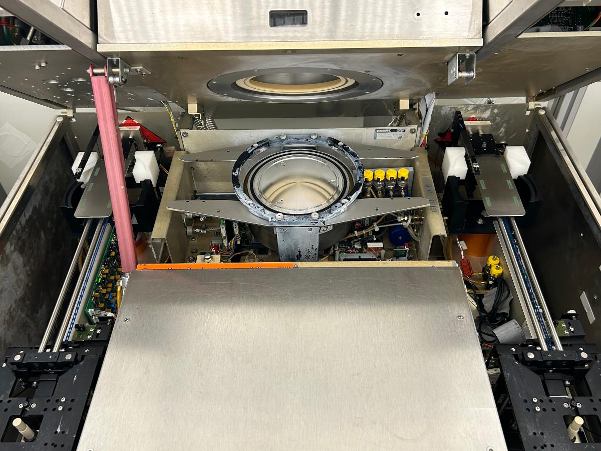 https://surplus.infineon.com/clientresources/84219/84223/36/77436/269684-7-T901_1B_open.jpeg