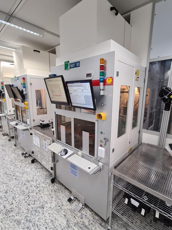 SP203 with 3 Chemistry cabinets