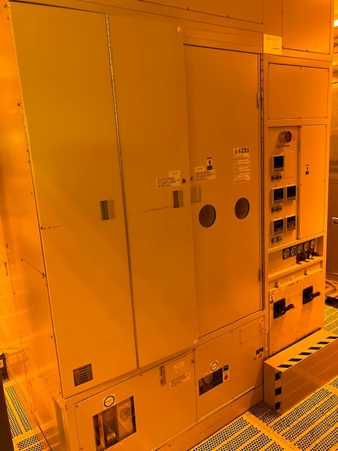 https://surplus.infineon.com/clientresources/84219/84223/94/83594/267992-1-Canon-I4-rear-view.jpg